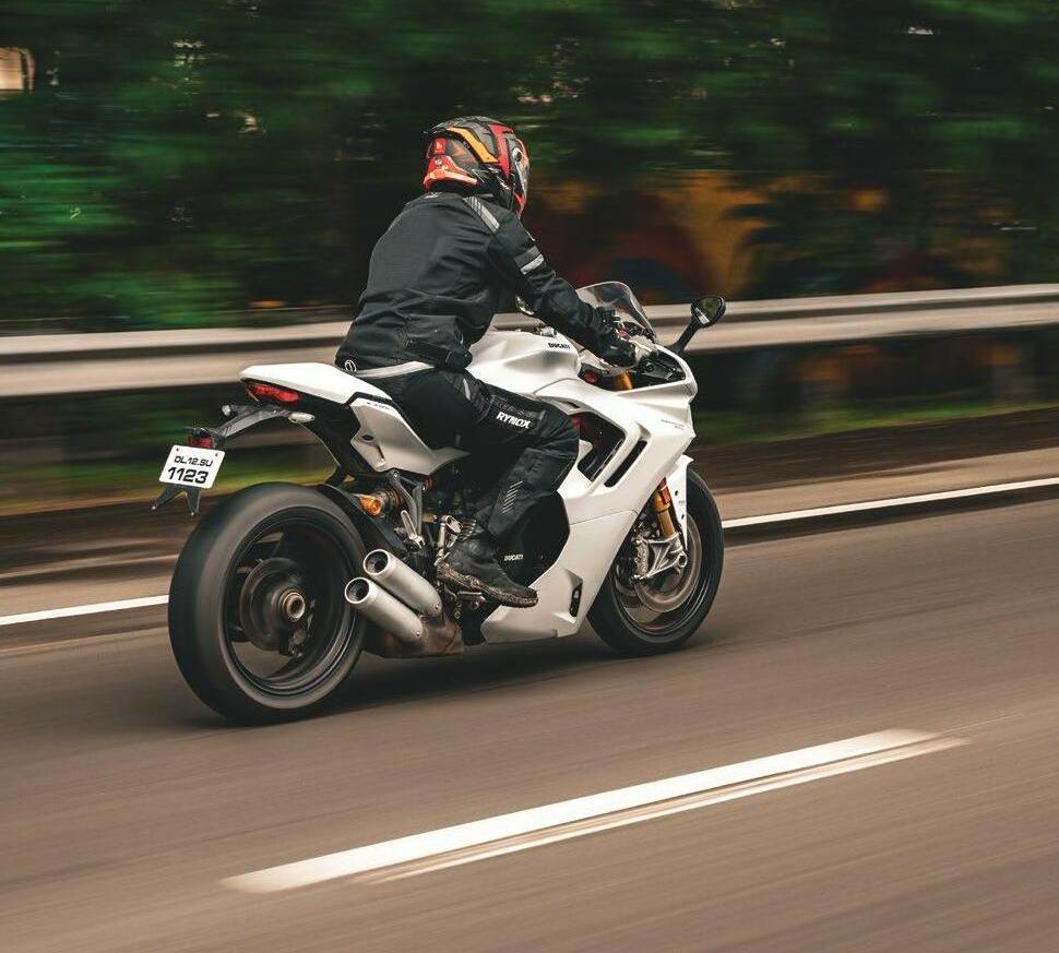 DUCATI SUPERSPORT 950 S